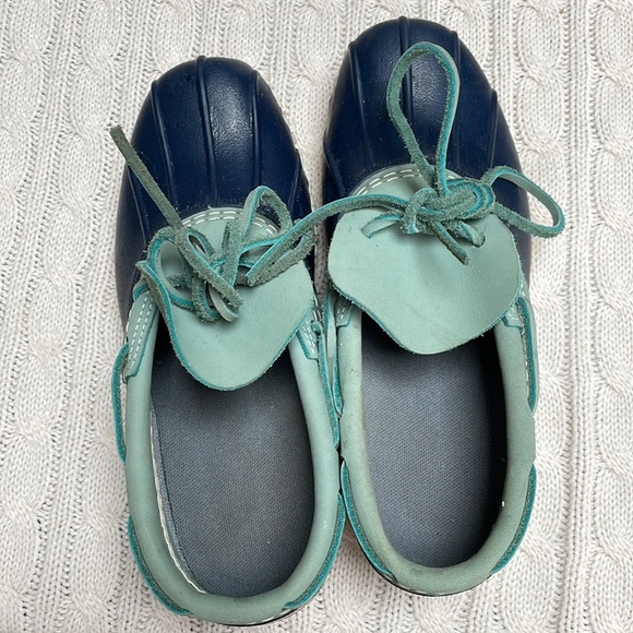 VTG Women’s LL Bean Low Duck Bean Boots Blue Leather Navy body Size 7 M Women’s - Picture 7 of 9